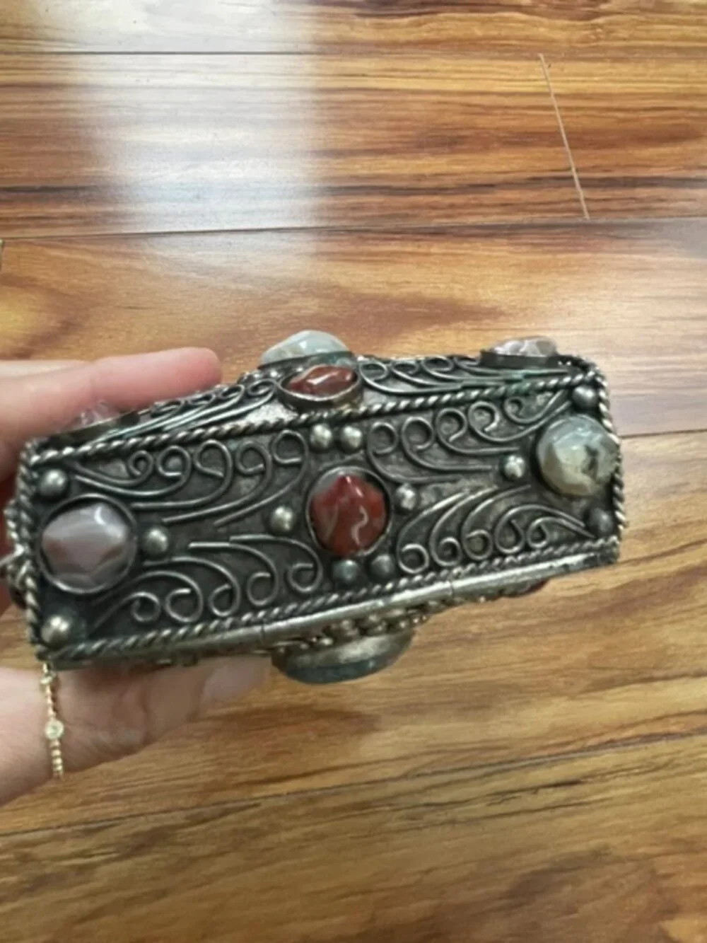The Vintage Sajai Filigree Metal Purse with Agate Stones is a handcrafted piece